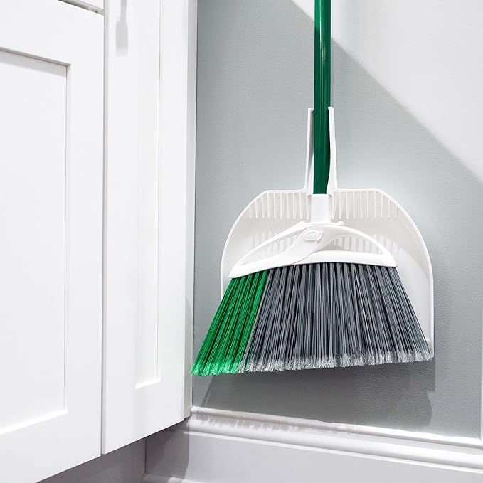 Libman XL Indoor/Outdoor Angle Broom with Clean Fibers Dustpan