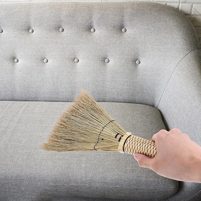 iplusmile Woven Corn Broom Handheld 26cm Mini Desk Cleaning Broom Soft Bristles Manual Sweeping Tool for Bedroom Sofa Carpet Use