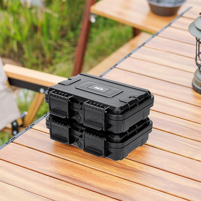 KIWIFOTOS 12 Slots 9V & CR2 CR123A Battery Storage Organizer Case IP67 Waterproof Hard Case for CR17345/ CR16340/CR18350/CR15H270 9V Battery Holder for Household Outdoor Camping Fishing