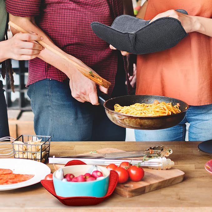 Patelai 6 Pieces 2 Sizes Microwave Bowl Holders Large and Small Bowl Holder Sponge and Microfiber Kitchenware Cozy for Hot Food Soup Warmer Home Kitchen