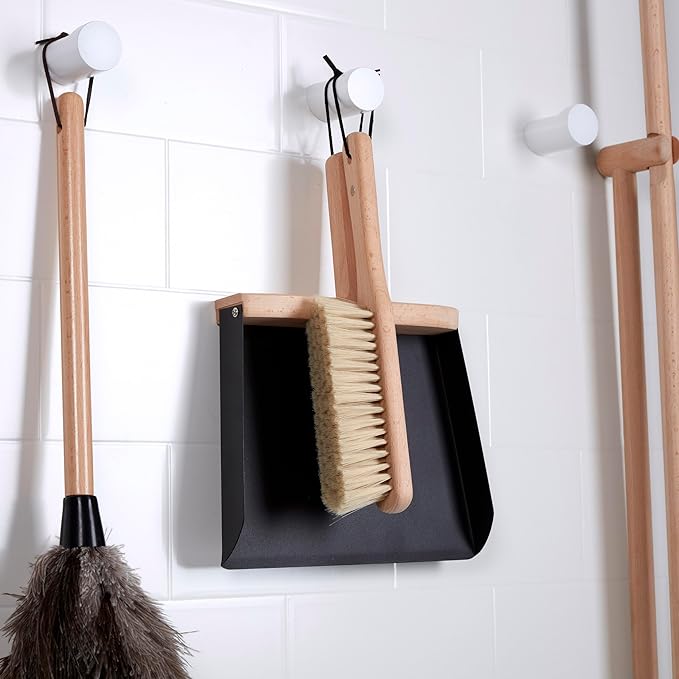 Copco Hand Cleaning Brush with Pan, Beechwood