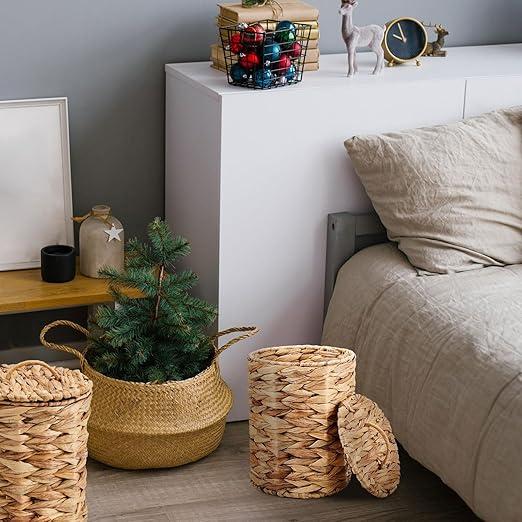 Ctosree 1.3 Gallons Small Trash Can with Lid Handle Boho Woven Braided Bathroom Waste Basket Trash Can with 100 Garbage Bags for Bedroom Office Laundry (Natural,Braided Wicker,Round)