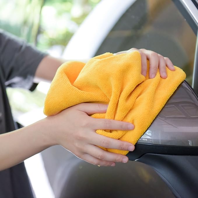 CARCAREZ Premium Microfiber Detailing Towels, 340 GSM Lint Free Car Buffing Waxing Polishing Drying Towel, 16x16 inch, Pack of 6 (Yellow)