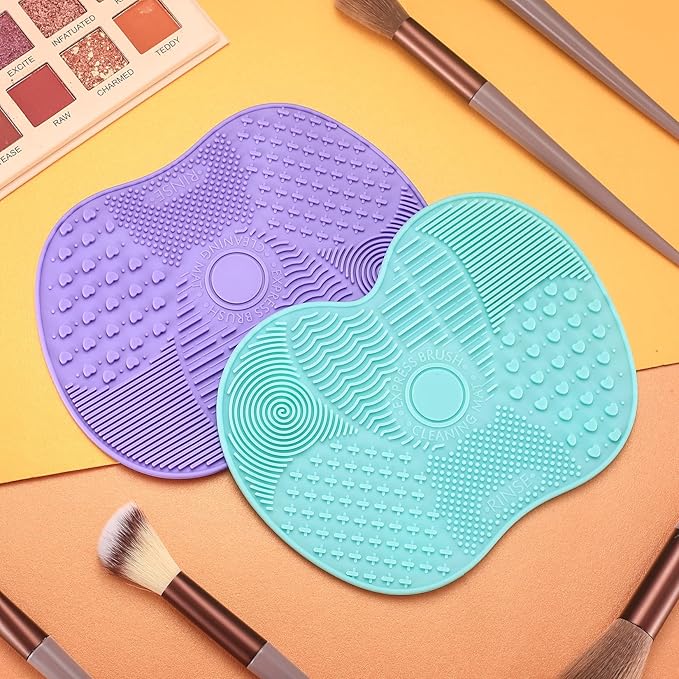 4 Pcs Silicone Make Up Brush Cleaning Mat, Makeup Brush Cleaner Mats, Cosmetic Cleaning Pads, Portable Washing Tool with Suction Cup for Makeup Cosmetic Brushes