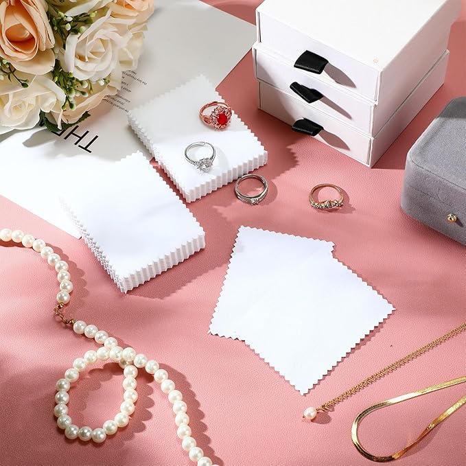 Tatuo 200 Pieces Jewelry Polishing Cloth 2.36 x 3.15 Inch Double-Sided Polishing Cloths Silver Glasses Cleaning Tools for Gold Silver and Platinum Jewelry Watch Coins Glasses(White)