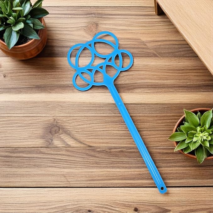 Garneck 2pcs Rug Beater Tool Quilt Duster Brush with Ergonomic Handle Electrostatic Dust Remover for Carpets Mattresses Clothes and Down Jackets Reusable Dust Cleaning Tools