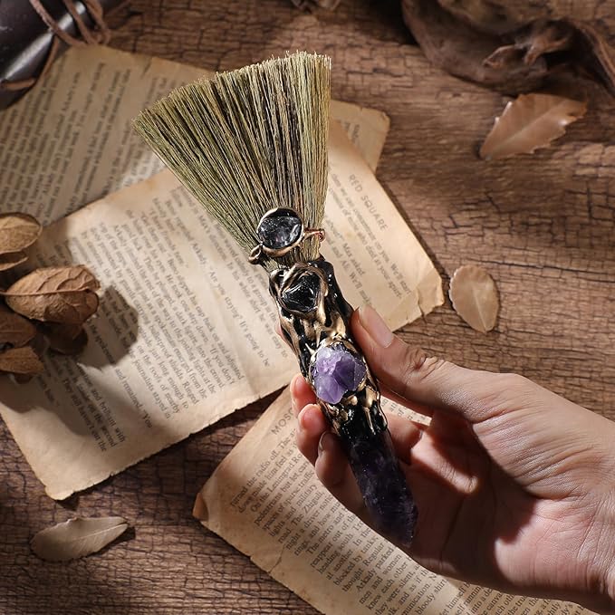 Crystal Witch Altar Broom - Handmade Magic Witch Broomstick with Amethyst Natural Healing Crystals Stones Hexagonal Points Reiki Energy Balancing Chakra Meditation Therapy Gift 8 Inches