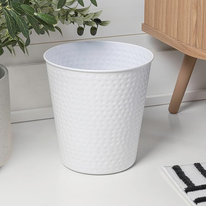 happimess HPM1110D Axel Modern Minimalist Hammered Steel 2-Gallon Wastebasket for Home, Bathroom, Living Room, Office, Bedroom, Kitchen, Matte White