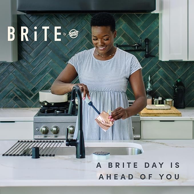Brite by Scotch-Brite Limited Edition 2-in-1 Straw and Bottle Brush Set, Sleek and Stylish Bottle Cleaner Brush with 360-Degree Bristles and Hidden Straw Brush