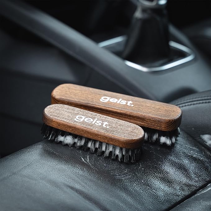 Geist Leather Cleaning Brush - Large