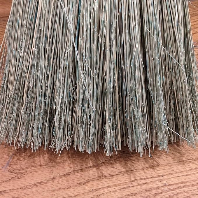 Lehman's Amish Made Barn Broom, Handmade of Corn Straw, Short 32 Inch Long
