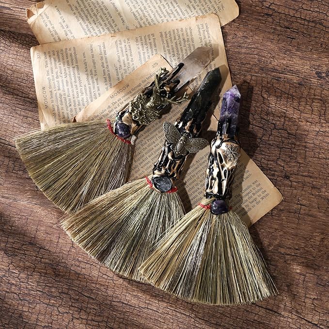 Smoky Quartz Witch Broom - Witchcraft Supplies with Deer Design Mini Witches Broomstick Altar Supplies with Natural Healing Crystals Wiccan Supplies Prayers Meditation Therapy Decor